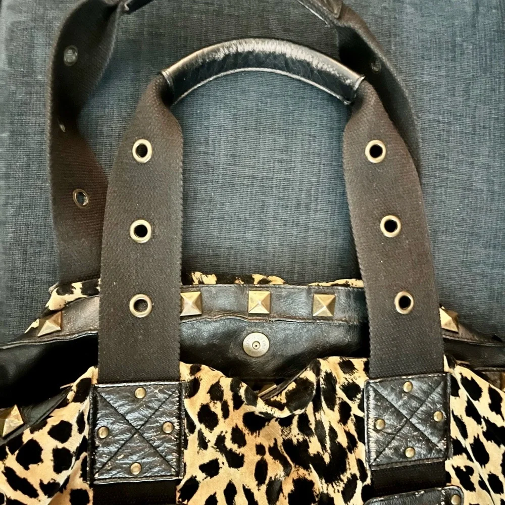 Large Vintage Betsey Johnson Leopard Print Tote Bag with Studded Trim - Picture 8 of 10